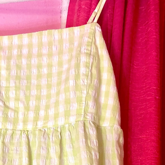 SUMMER SALE Wild Fable Whispering Sage Gingham Babydoll Tank Top Medium - Picture 2 of 2